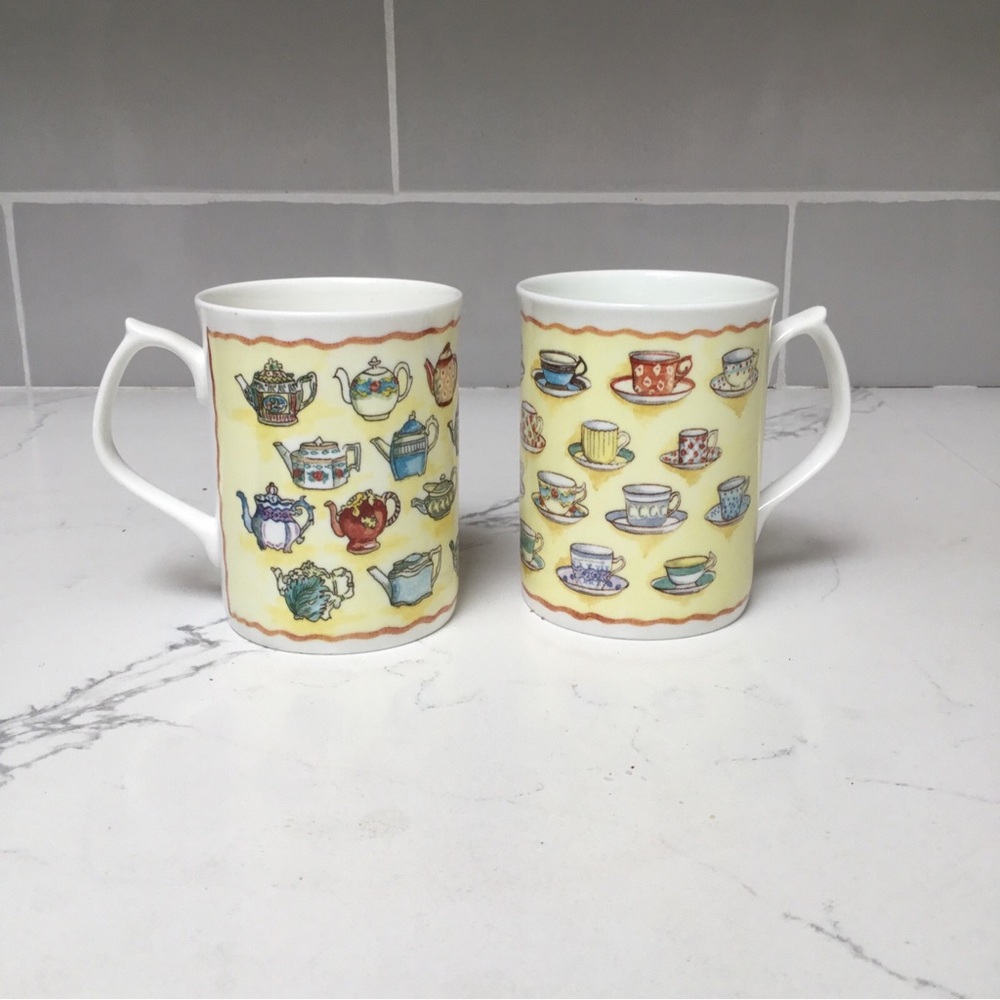 2 DUCHESS Fine Bone China Topaz Teatime Mugs Cups Made In England Est. 1888 3.5”
